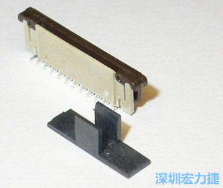 最后變更回塑膠蓋子 (cap)，但改為夾外側(cè)